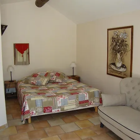 Les Maisons De Chante Oiseau Maison d'hôtes