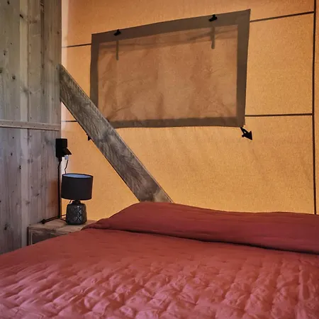 Les Maisons De Chante Oiseau, Maisons, Lodges, Tentes Et 3* Sigonce