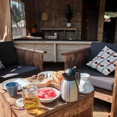 Les Maisons De Chante Oiseau, Maisons, Lodges, Tentes Et 3* Sigonce