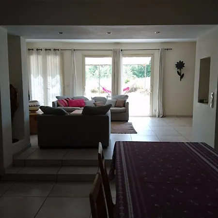 Les Maisons De Chante Oiseau Maison d'hôtes 3*