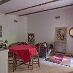 Gæstehus Les Maisons De Chante Oiseau