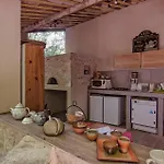 Gæstehus Les Maisons De Chante Oiseau 3*