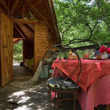 Les Maisons De Chante Oiseau