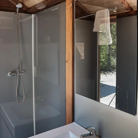 Les Maisons De Chante Oiseau Affittacamere 3*