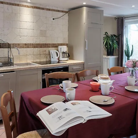 Les Maisons De Chante Oiseau 3* Sigonce