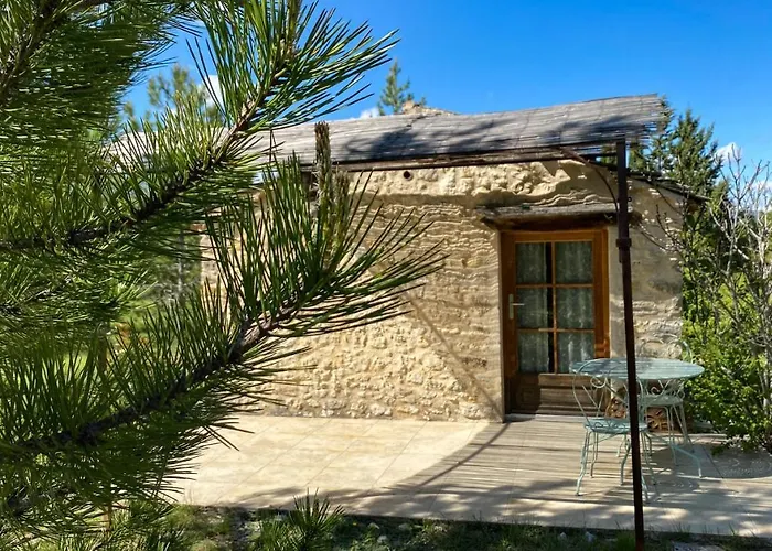 Les Maisons De Chante Oiseau