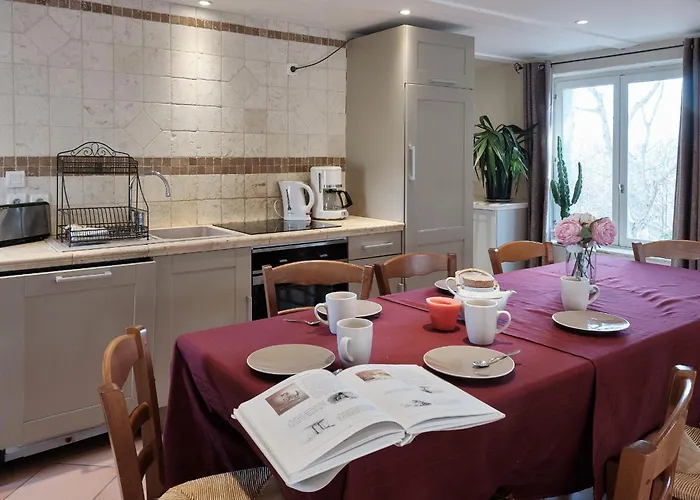 Les Maisons De Chante Oiseau 3* Sigonce