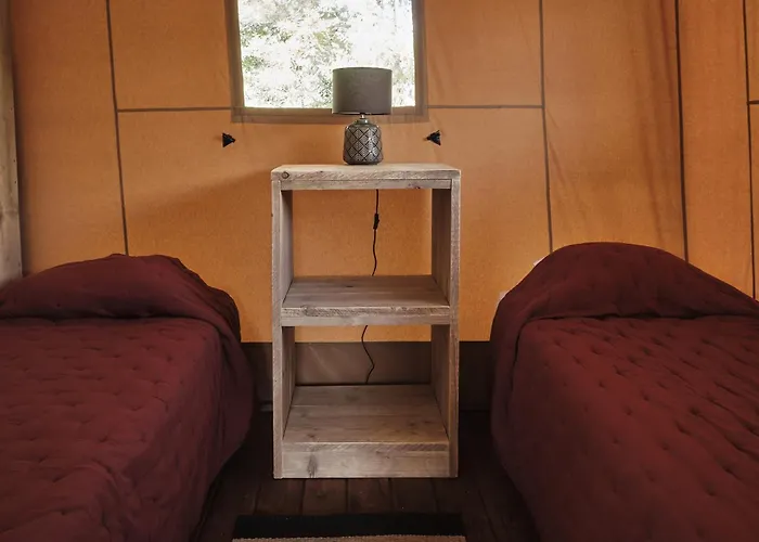 Guest house Les Maisons De Chante Oiseau 3*