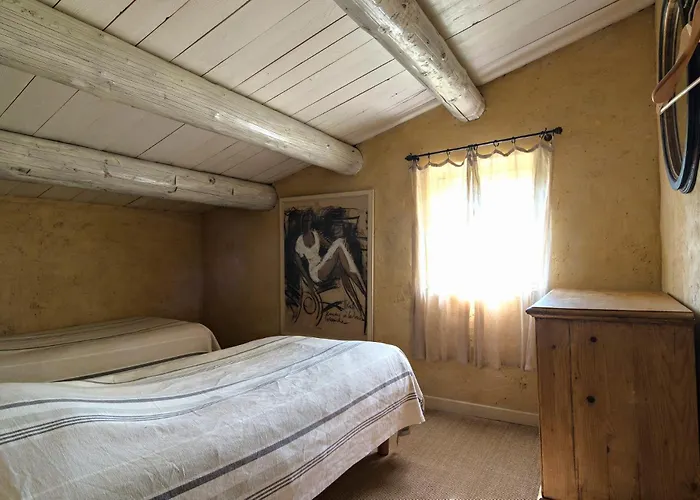 Les Maisons De Chante Oiseau