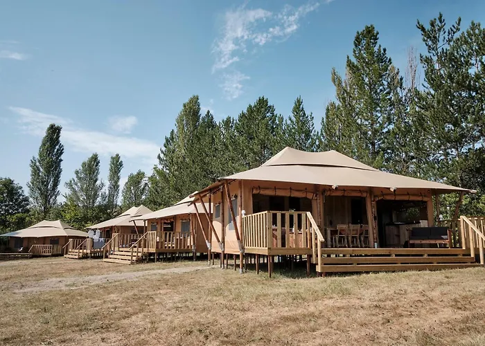 Les Maisons De Chante Oiseau 3* Sigonce