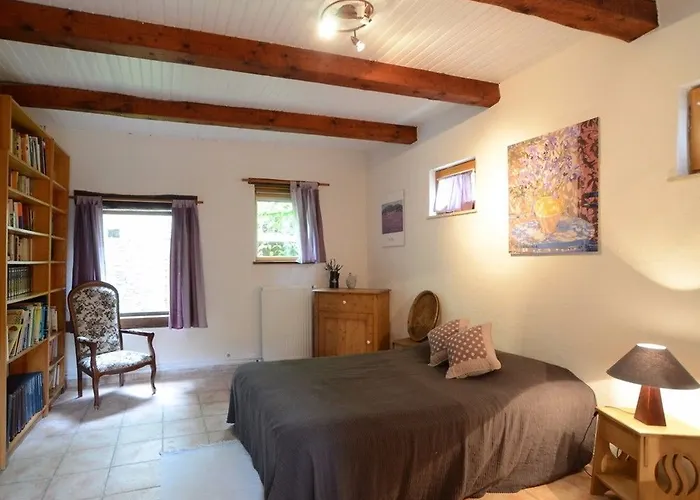 Les Maisons De Chante Oiseau Guest house Sigonce